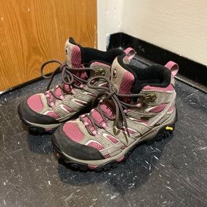 Merrell moab 2 mid waterproof hiking boots
